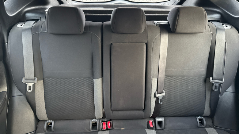 Nissan Qashqai 1.3 DiG-T Acenta Premium 5dr Petrol Hatchback